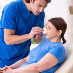 Rinoplastia é perigosa? Entenda os riscos